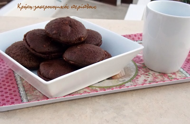 Γεμιστά μπισκότα σοκολάτας εύκολα, γρήγορα και οικονομικά